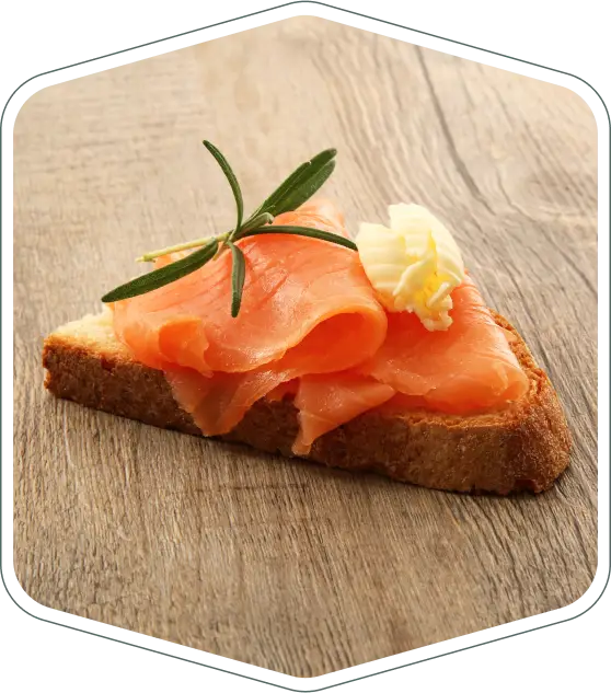 Smoked salmon on bread